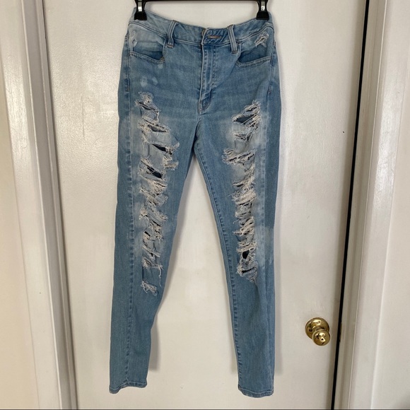 American Eagle Outfitters Denim - AEO HIGH RISE DISTRESSED JEANS